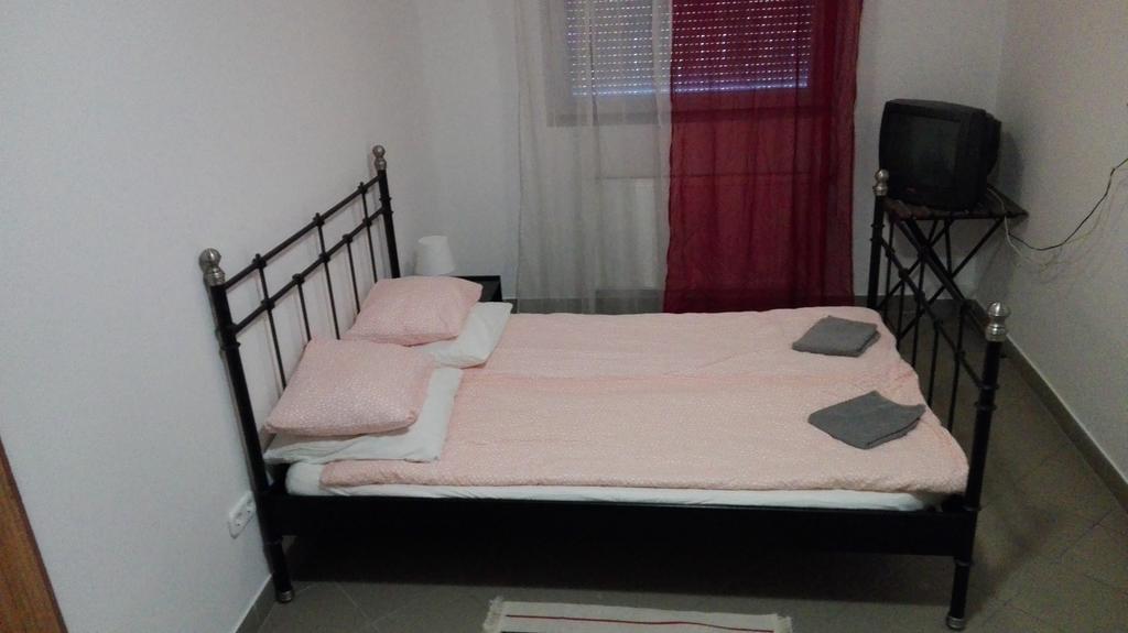 M0 Lakihegy Horgony U 10 Motel Szigetszentmiklós Exterior foto